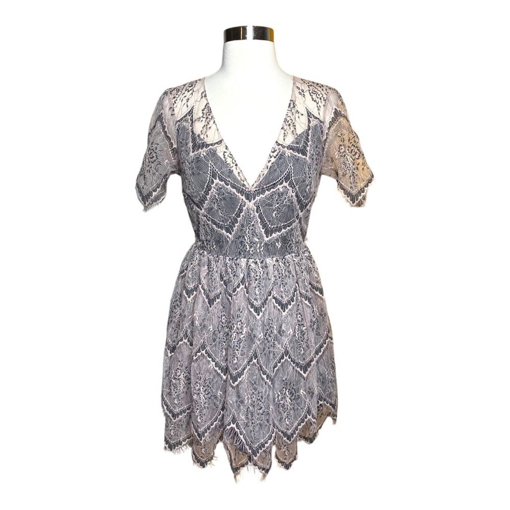 Free People She’s So Lovely Lace Mini Dress Ivory Black Size 2 - Picture 5 of 13